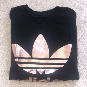 Adidas gold and black t shirt